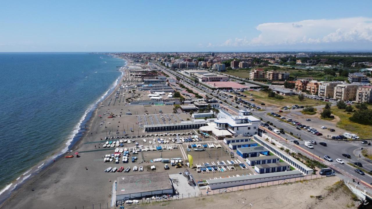 Moonlight Next Palapellicone Tra Mare E Pineta Monolocale Apartman Lido di Ostia Kültér fotó